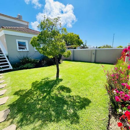 Calm Waters Guesthouse Plettenberg Bay Zewnętrze zdjęcie